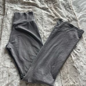 brandy melville flare yoga pants